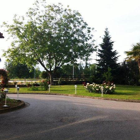 Rodopi Hotel Komotini Zewnętrze zdjęcie