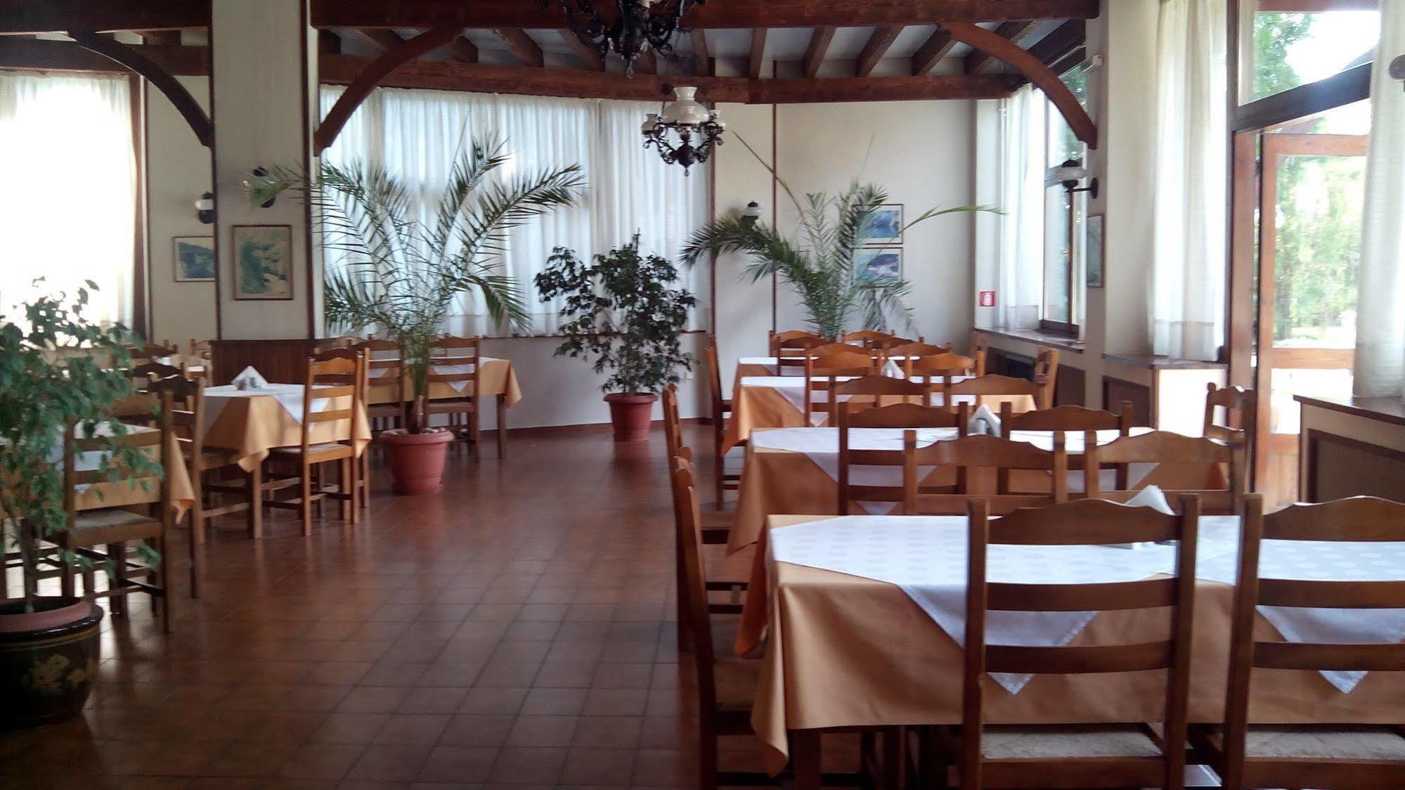 Rodopi Hotel Komotini Zewnętrze zdjęcie