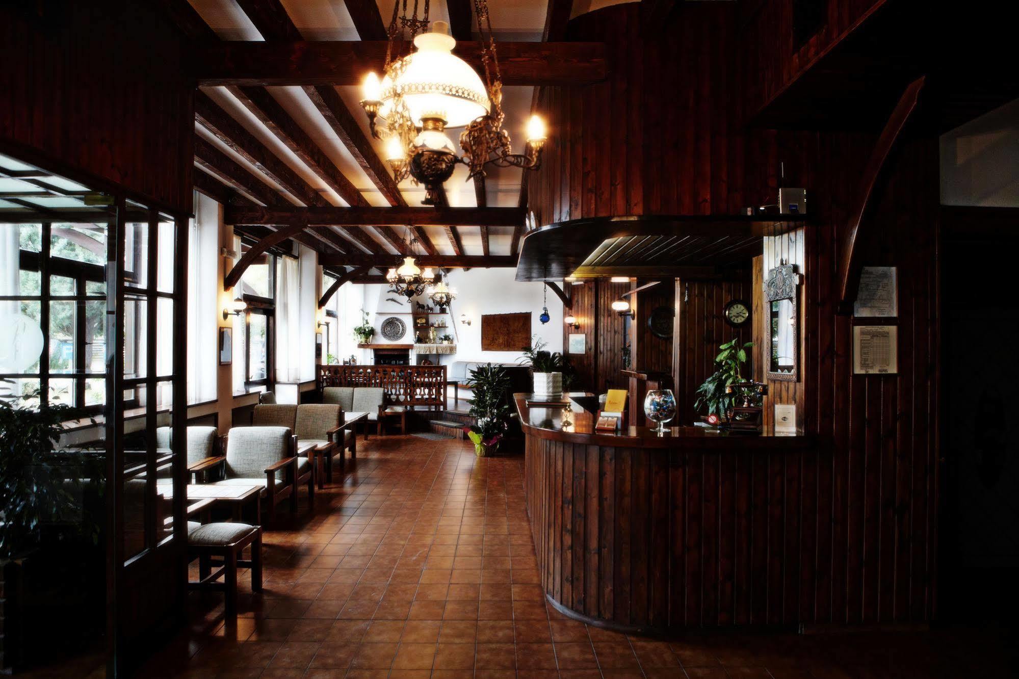 Rodopi Hotel Komotini Zewnętrze zdjęcie